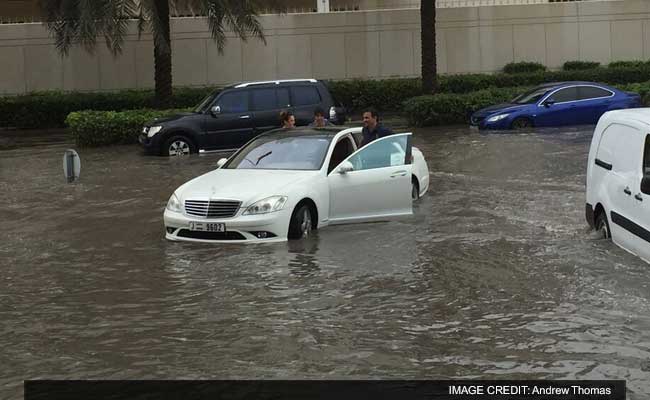 Downpour Shuts UAE Schools, Disrupts Flights