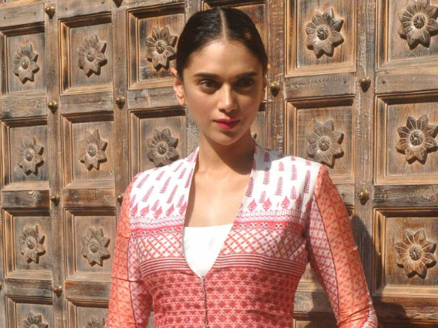Aditi Rao Hydari Finds Link-up Rumours 'Entertaining'