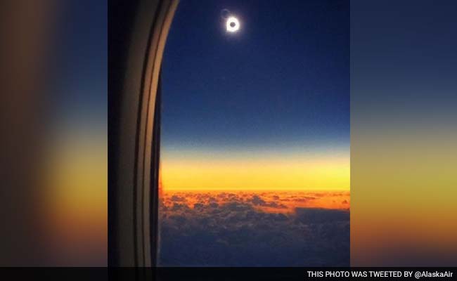 Plane Rerouted To Give Passengers Special View Of The Solar Eclipse