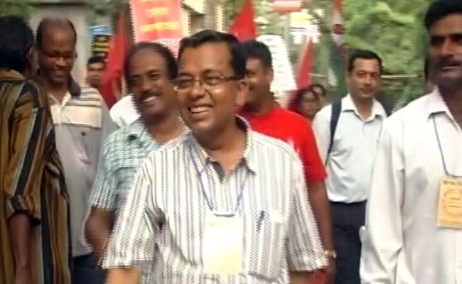 Arrested For Mamata Banerjee Cartoons Once, Professor Contesting Election