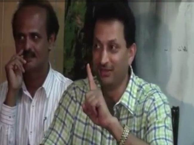 मोदी सरकार में मंत्री अनंत कुमार हेगड़े के 'संविधान बदलने' वाले बयान से भाजपा ने किया किनारा