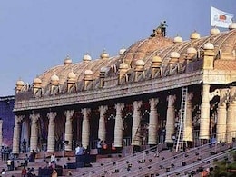 Sri Sri Event: Landless Farmers Rue Crop Loss on Banks Of Yamuna Sri Sri Event: Landless Farmers Rue Crop Loss on Banks Of Yamuna