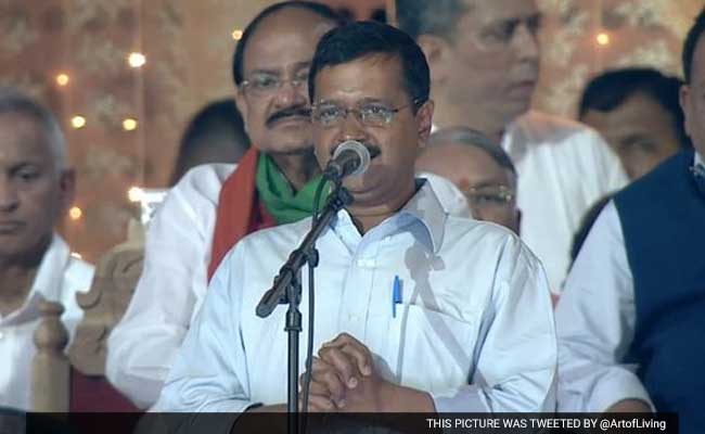 Arvind Kejriwal Seeks Sri Sri Ravi Shankar's Help In Cleaning Yamuna River