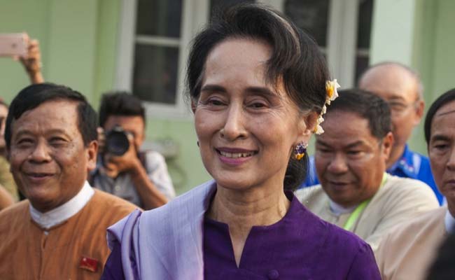 Aung San Suu Kyi Makes First Visit To Crisis-Hit Rohingya Heartland