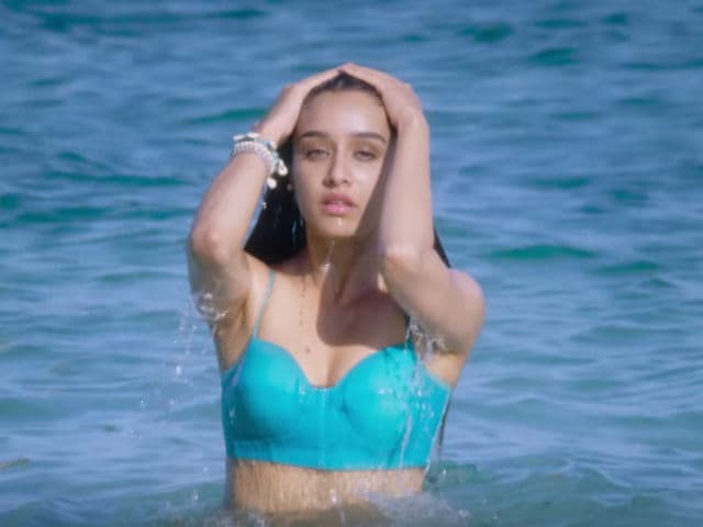 Shraddha Kapoor 'Hopes' to Get a Compliment For Bikini Scene in Baaghi