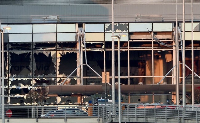 Brussels Airport Says Building 'Stable,' Looking At Temporary Check-In Desks