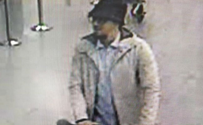 Police Issue Wanted Notice For Suspect After Brussels Attacks