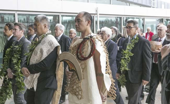 Captain Cook's Hawaiian Gifts Returned After 237 Years