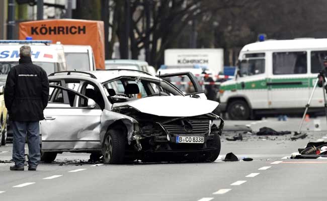 Car Bomb Kills Driver In Central Berlin: Police