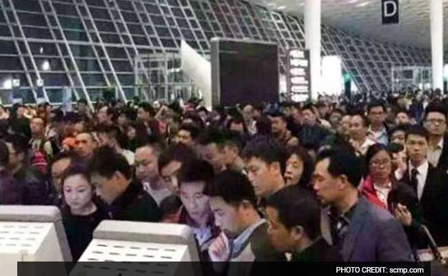 China Issues Red Alert To Deal With Chaos At Airport