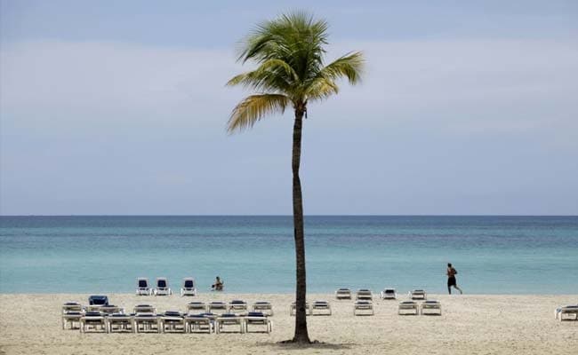 Cuba Sending Americans To The Beach During Barack Obama Visit