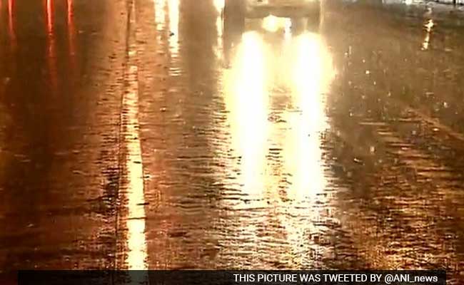 Parts Of Delhi Get Showers