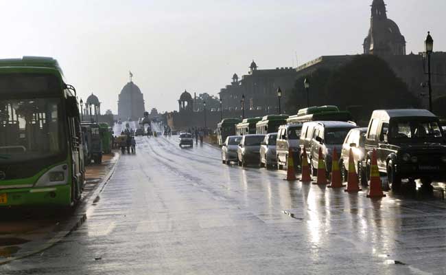 Sri Sri Event And 20,000 Weddings Give Delhi Commuters A Hard Time