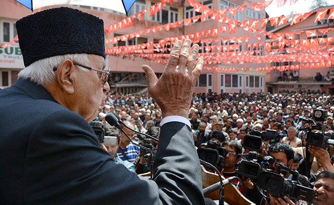 Farooq Abdullah Backs Modi Government For Hosting Pakistan Probe Team