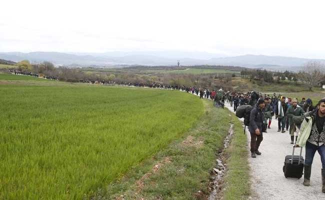 Macedonia Sends Over 1,000 Migrants Back To Greece