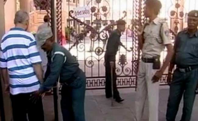 गुजरात में नवरात्रि उत्सव के दौरान आतंकी खतरे को लेकर विशेष सतर्कता