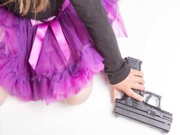 2-Year-Old Girl Shoot Herself In Head In California Home: Report 2-Year-Old Girl Shoot Herself In Head In California Home: Report