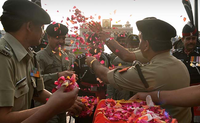 BSF, Pakistan Rangers Celebrate Floral Holi At Wagah Border