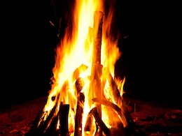 जानें, होलिका-दहन मुहूर्त, कैसे की जाती है पूजा और क्या-क्या अर्पित करते हैं श्रद्धालु जानें, होलिका-दहन मुहूर्त, कैसे की जाती है पूजा और क्या-क्या अर्पित करते हैं श्रद्धालु