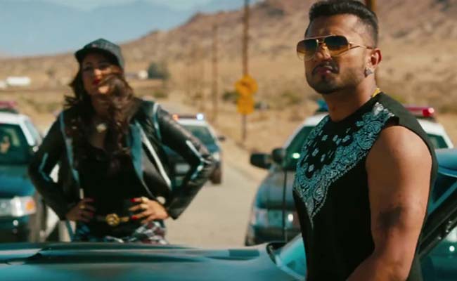 'बादशाह' के बाद यो यो हनी सिंह ने अब 'रफ्तार' को लिया आड़े हाथ