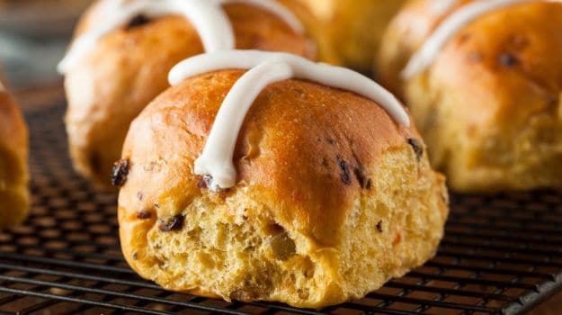 hot cross buns