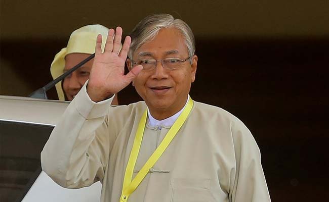 Myanmar President Htin Kyaw Pardons 83 Prisoners