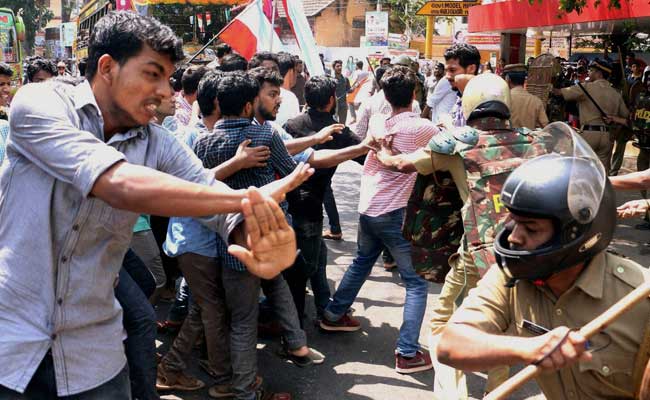 Hyderabad University Teachers On Mass Leave Against Police Action