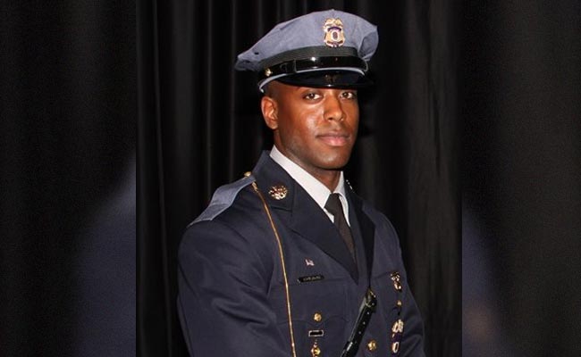 Officer Dies After Shooting; 2 In custody: Maryland Police