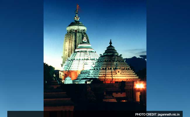 पुरी के जगन्नाथ मंदिर में पड़ीं दरारें, सीएम नवीन पटनायक ने केंद्र से मदद मांगी