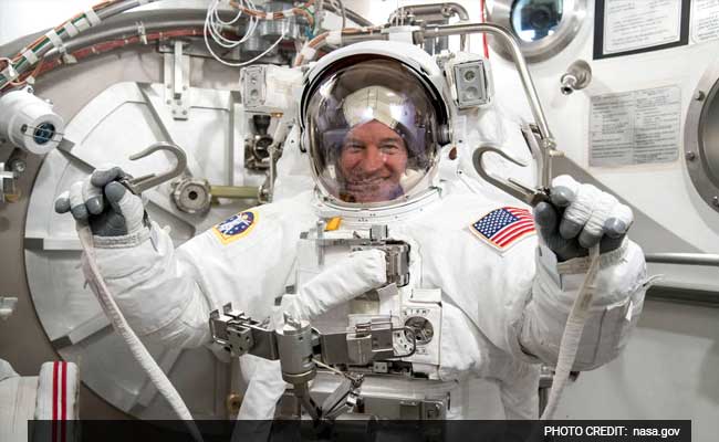 Grandpa Astronaut To Break Scott Kelly's Space Record