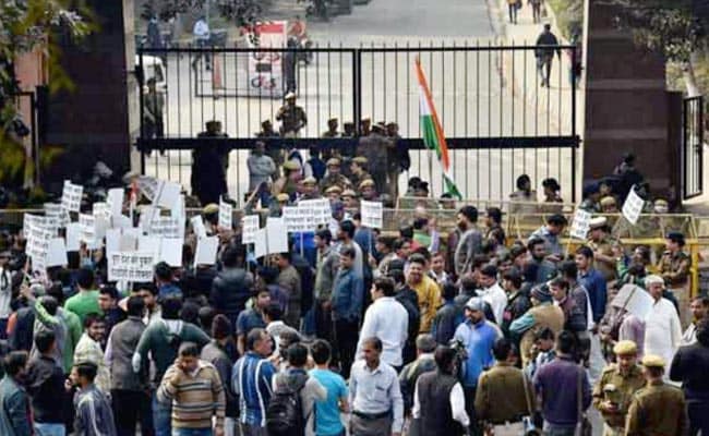 JNU Sees Dip In Applications For Admission Amid Sedition Row