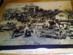 Photo Of A Black Man's Public Hanging Decorated A Joe's Crab Shack Table