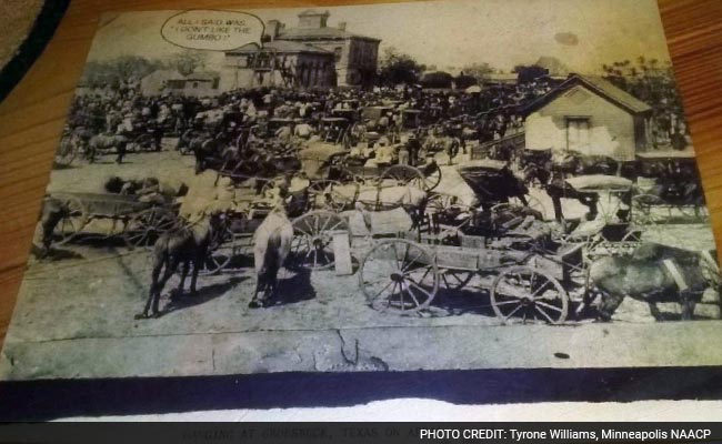 Photo Of A Black Man's Public Hanging Decorated A Joe's Crab Shack Table