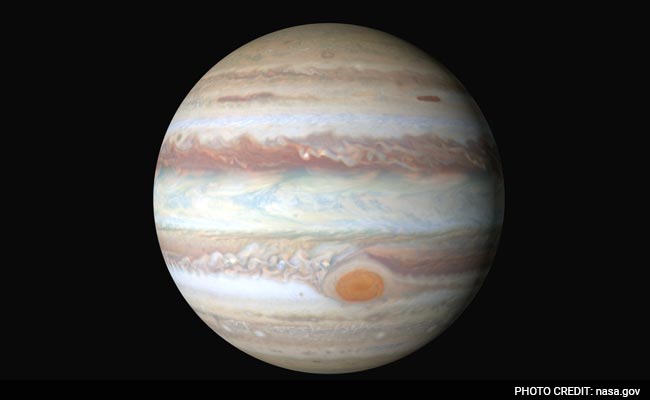 Amateur Astronomers Capture Footage Of A Space Rock Crashing Into Jupiter