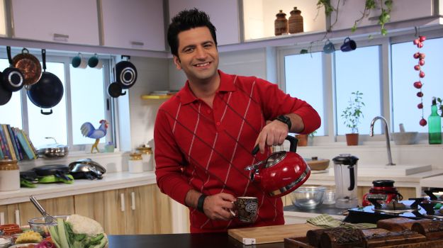 Chef Kunal Kapur Shares How Social Media Helps Him Remain Fit