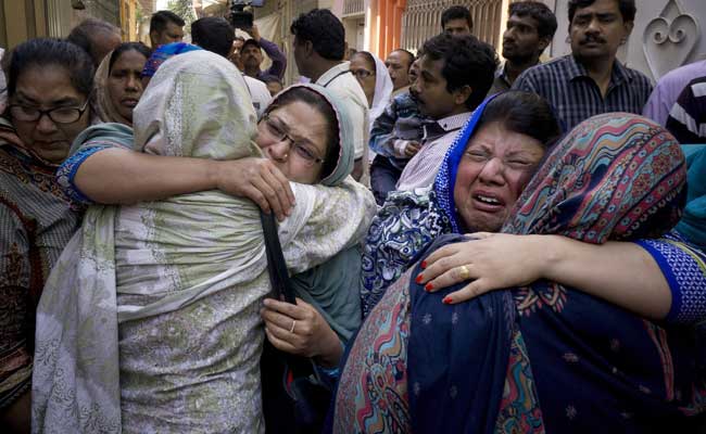 Pakistan Army Crackdown As Families Bury Victims Of Easter Blast