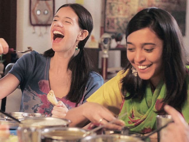 Kalki Koechlin is a 'Massive Support System' For Sayani Gupta