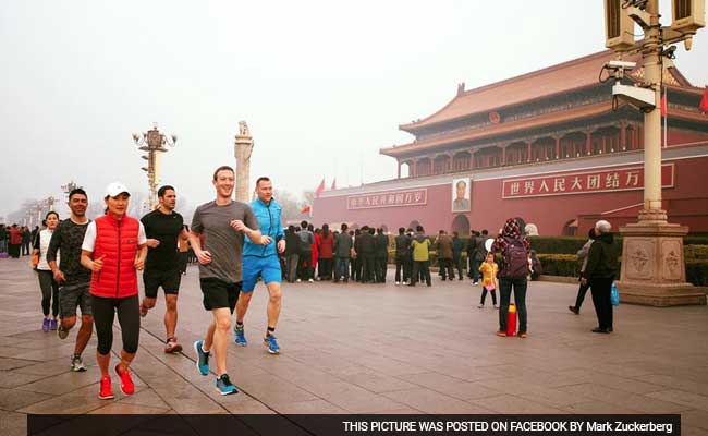 Mark Zuckeberg's Jog - Without Mask - In Smoggy Beijing