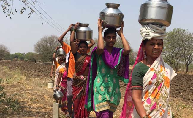 In Drought-Hit Marathwada, Parched Wells, Lifeless Fields And Little Help