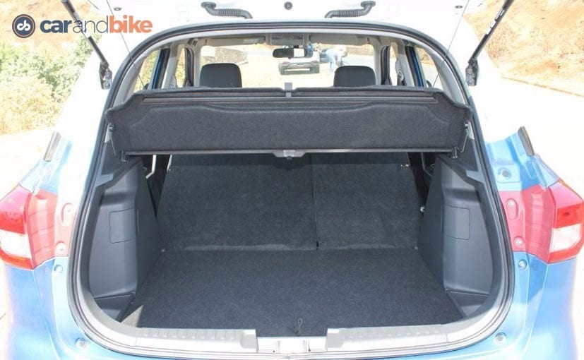 maruti suzuki vitara brezza boot 827 827x510