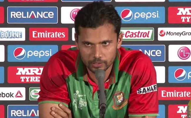 गेंदबाज तस्किन और अराफात को सस्पेंड किए जाने पर रो पड़े बांग्लादेश के कप्तान मुर्तजा