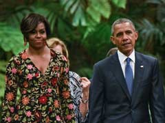 क्यूबा में राजकीय दावत के दौरान कश्मीरी कढ़ाई वाली ड्रेस में दिखीं मिशेल ओबामा