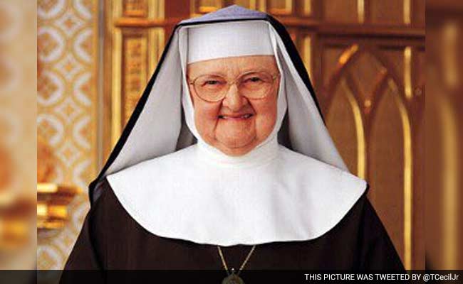 Global Catholic Network Founder Mother Angelica Dies At 92