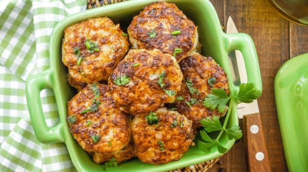 Can't Get Over Crispy Aloo Tikkis? Try These 5 Easy Ways To Make Them Healthier