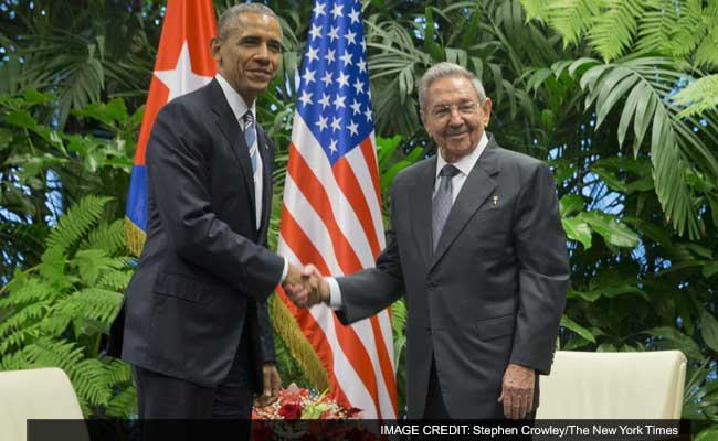 Obama And Castro Meet In Pivotal Moment In U.S.-Cuba Thaw