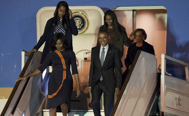 Barack Obama Arrives In Argentina To Reset Relations After Years Of Tension