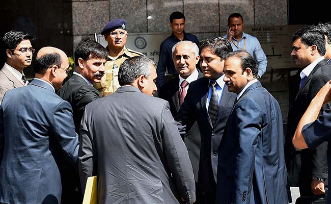 Modi's Gamble By Allowing Pak Team Into Pathankot