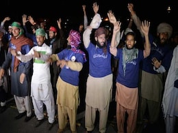 Pakistan Protesters Refuse To End Islamabad Sit-In Pakistan Protesters Refuse To End Islamabad Sit-In