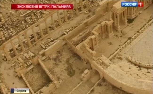 Heavy Russian Airstrikes As Syrian Army Fights ISIS In Palmyra