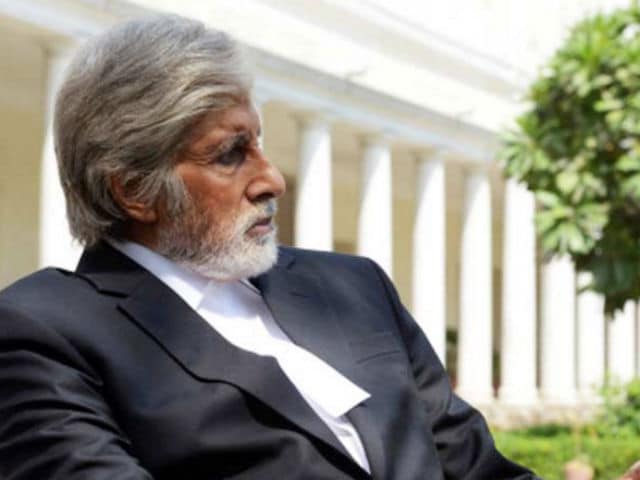 Amitabh Bachchan Plays a Lawyer in PINK. It's a Thriller